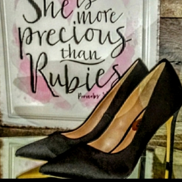 Call It Spring Heels Size 8 Satin Finish Point Toe - Picture 5 of 11